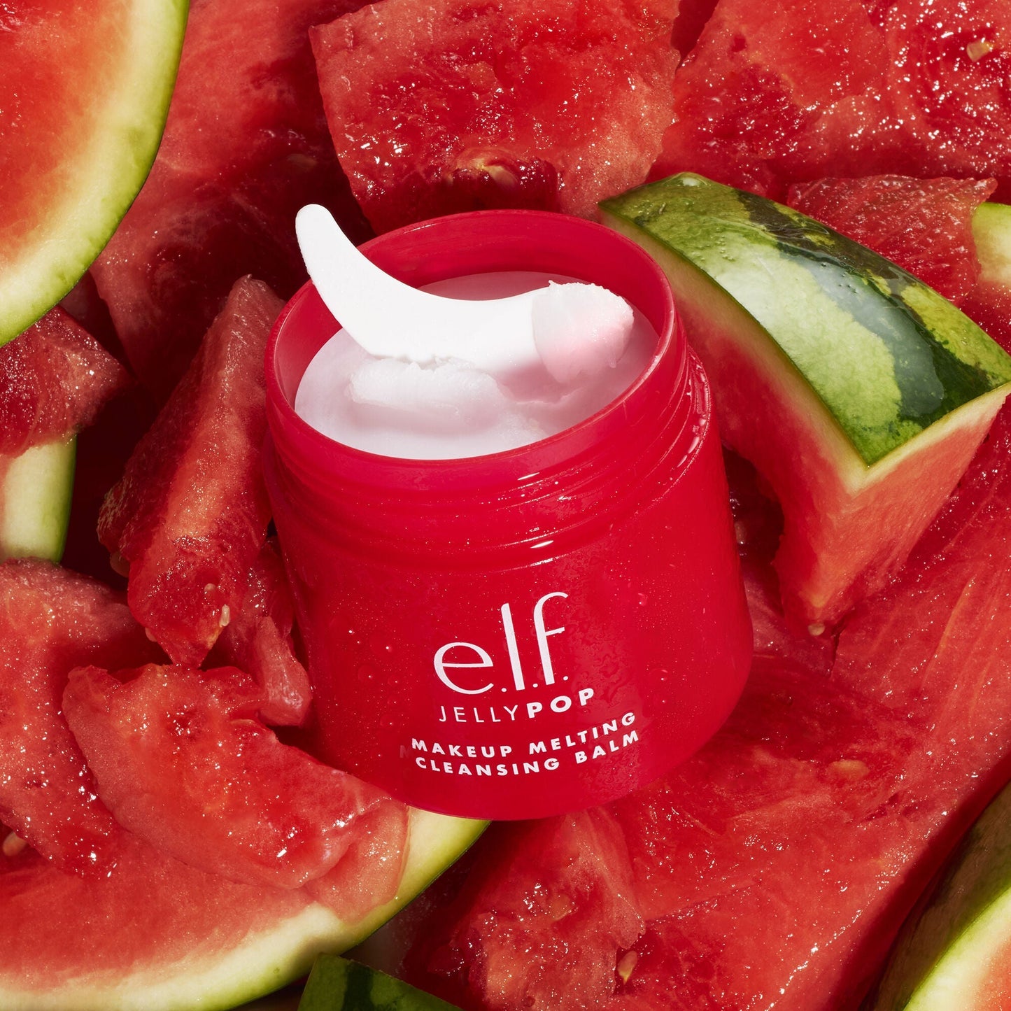 jelly-pop-makeup-melting-cleansing-balm-d7 021825_elf_JP_CleansingBalm_Texture_WATER-OPEN_PLATE_186_IGF.jpg