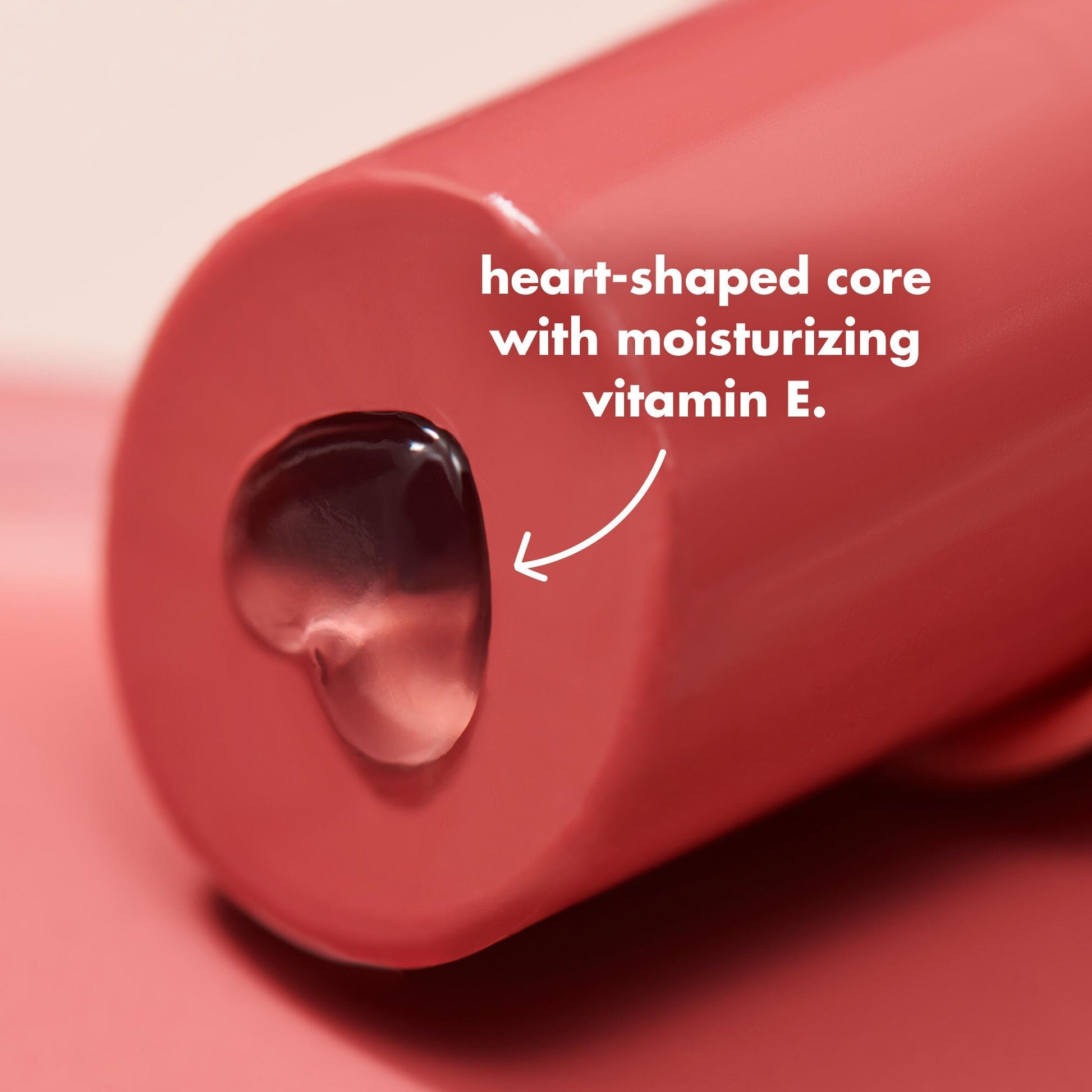 hydrating-core-lip-shine-j8 0326_EDU_HydratingCoreLipShine_PRODUCTINFO_b4236e19-37d0-403e-bb87-078193a88006.jpg