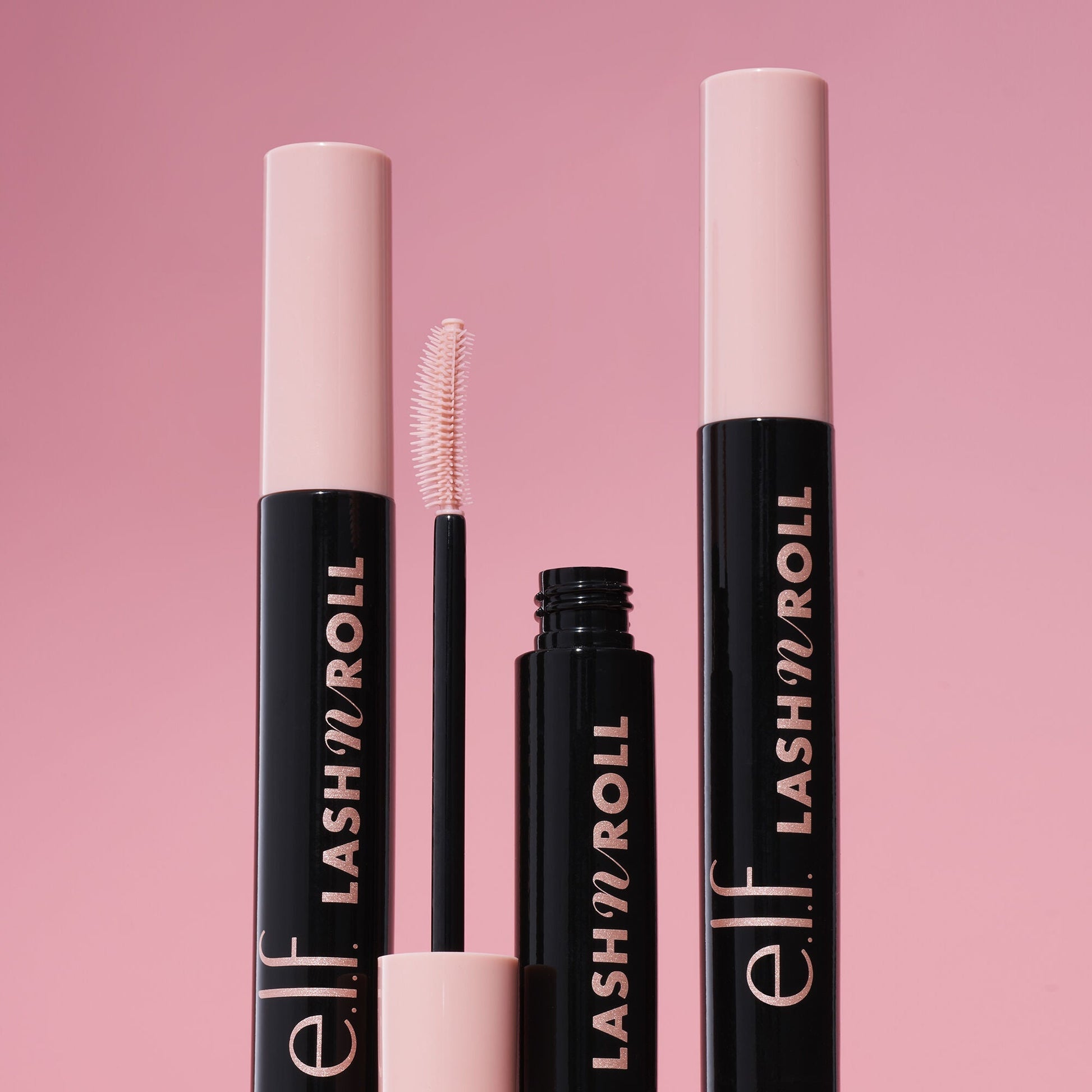 lash-n-roll-mascara-d8 062722_SL_LashNRoll_539_RGB_IGF.jpg