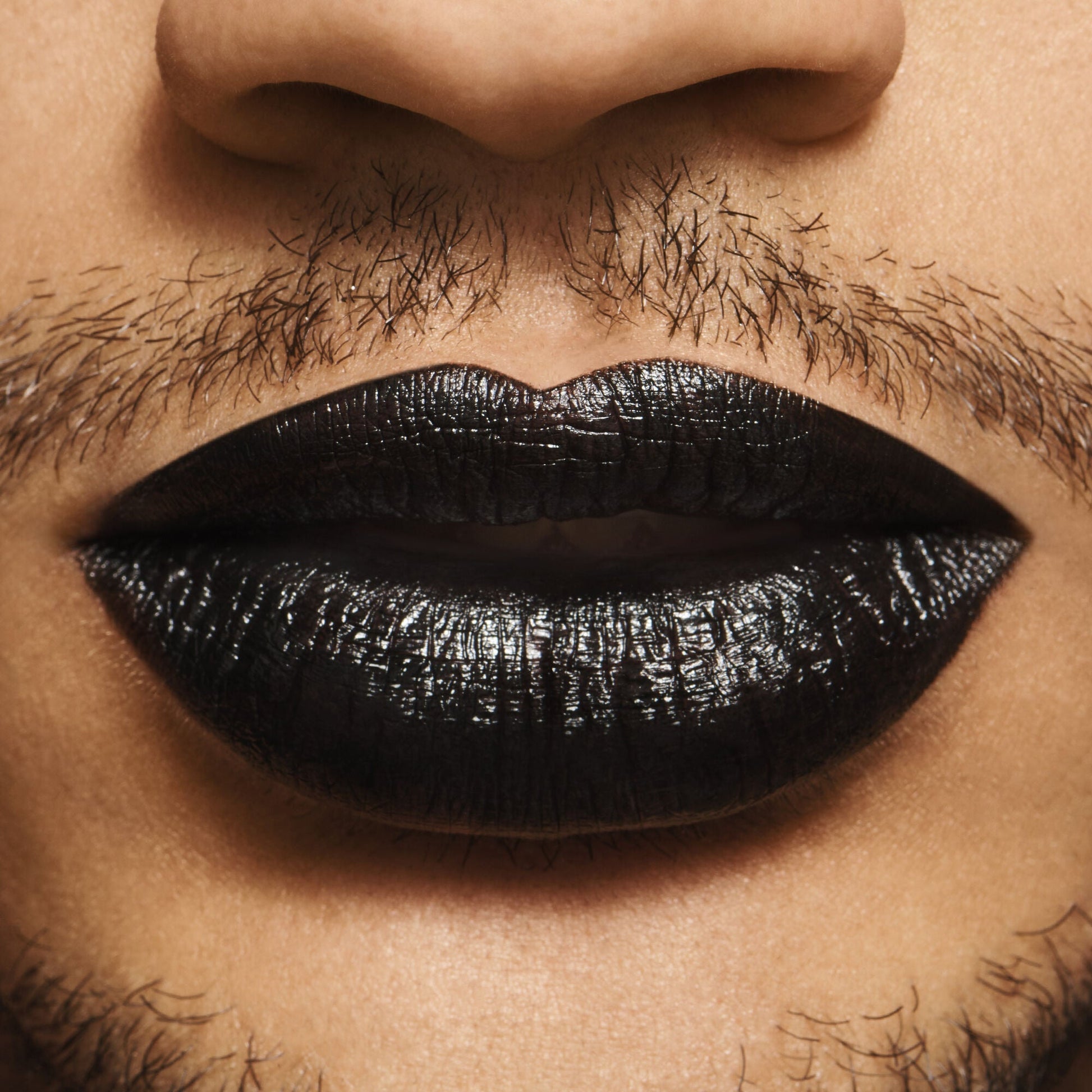 o-face-satin-lipstick-m9 071122_OF_Bryson_V4_0032_FINAL_RGB_IGF.jpg