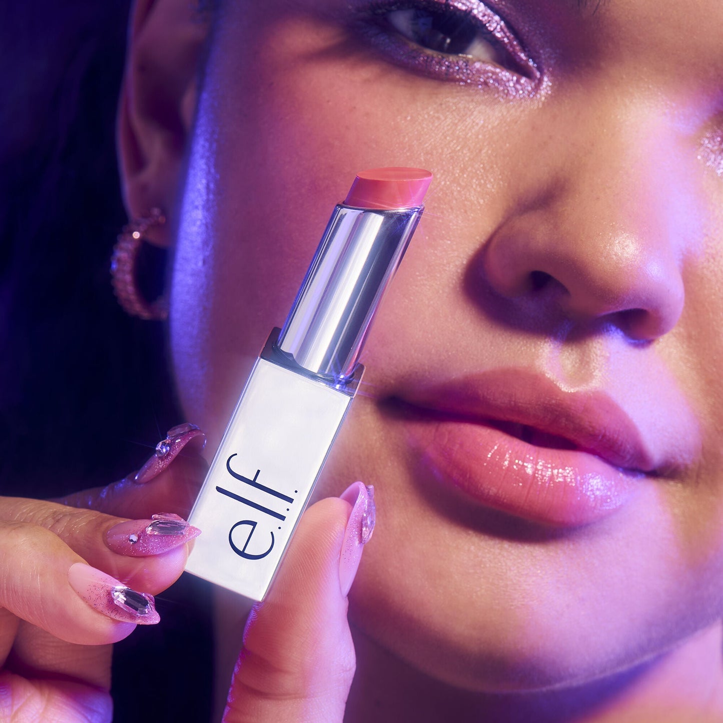 glow-reviver-lip-oil-stick-q0 072225_Breanna_SlipStick_1236_2000x2000_4adb6d91-4349-4c16-9f8e-036611f762d8.jpg
