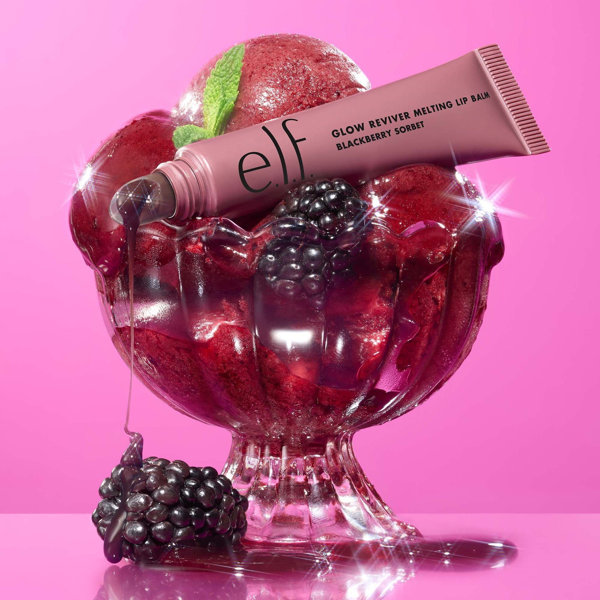 glow-reviver-melting-lip-balm-p2 101624_SL_GRLB_IGF_B_IGFlackB_IGFerry_097_OPITION_2_FOCUS_STACK_FINAL_RGB_IGF.jpg