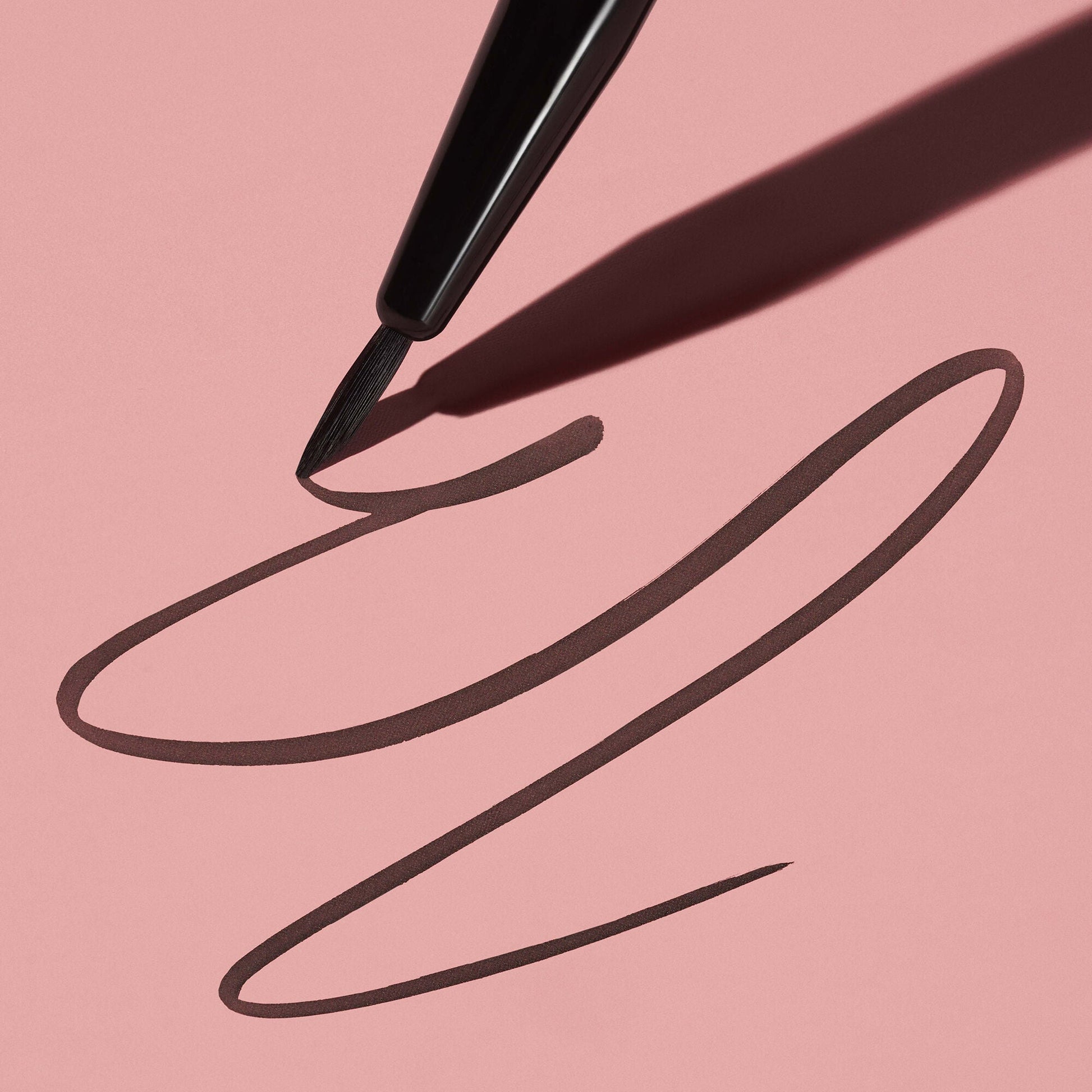 ultra-fine-eyeliner-brush-w6 111124_elf_UltraFine_Brush_0057_MAIN-2-HELICON_358_w2QC_IGF.jpg