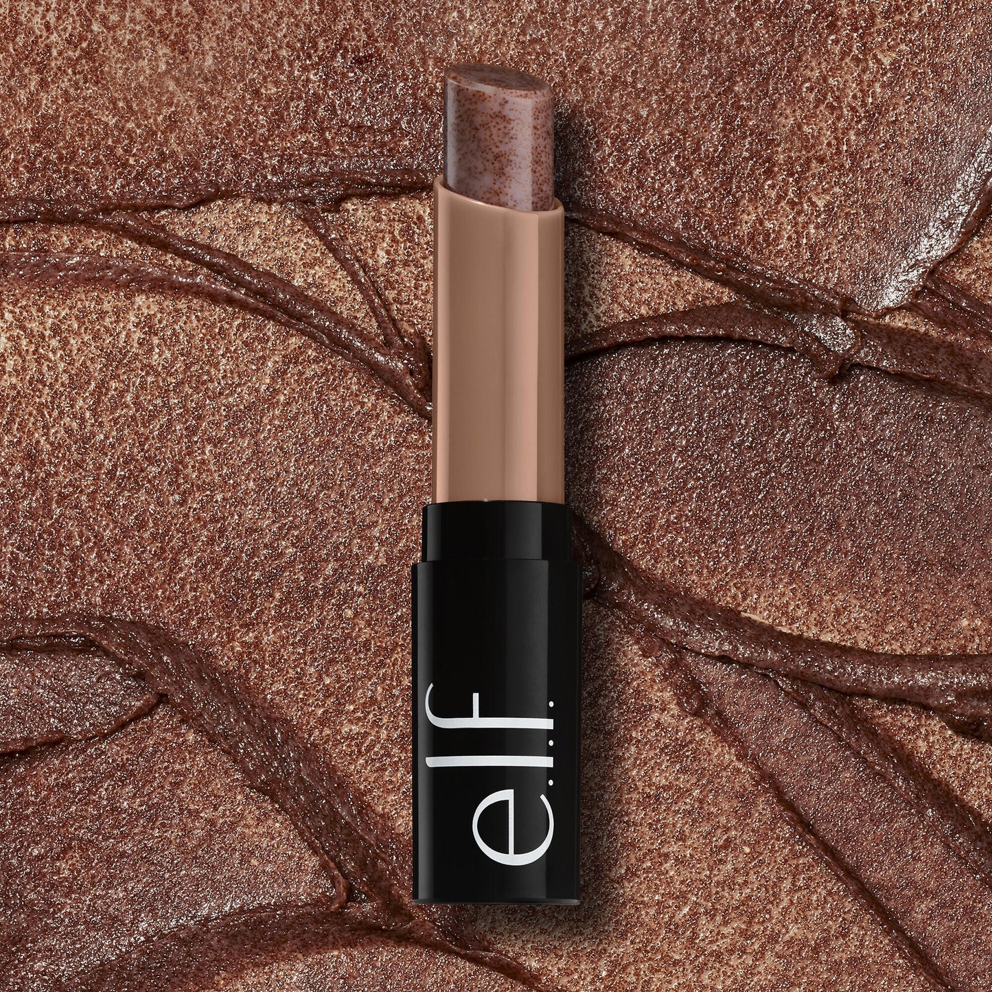 lip-exfoliator-p6 111621_ELF_LIP_SCRUB_0556_RGB_IGF.jpg