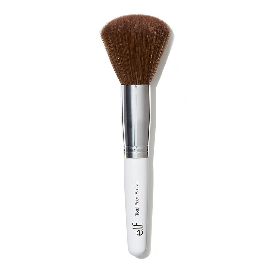 total-face-brush-i3 24112_TotalFaceBrush_whitewebA.jpg