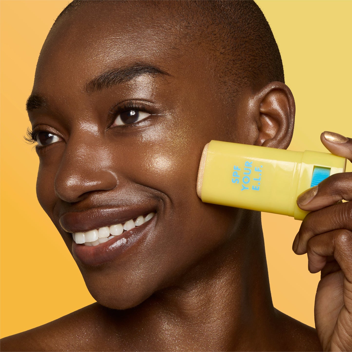 suntouchable-invisi-stick-spf-50-glitz-s0 57109_SUNTOUCHABLES_INVISI_STICK_IYANNA_0124_V4.jpg