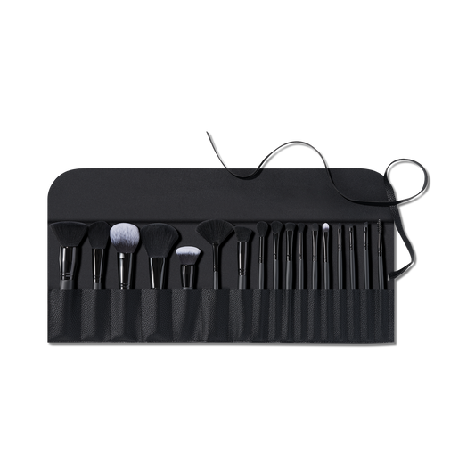17-piece-ultimate-makeup-brush-set-and-travel-roll-w4 84673_TravBrushSet_AllBrush__590_OPEN_V3_R_R.png