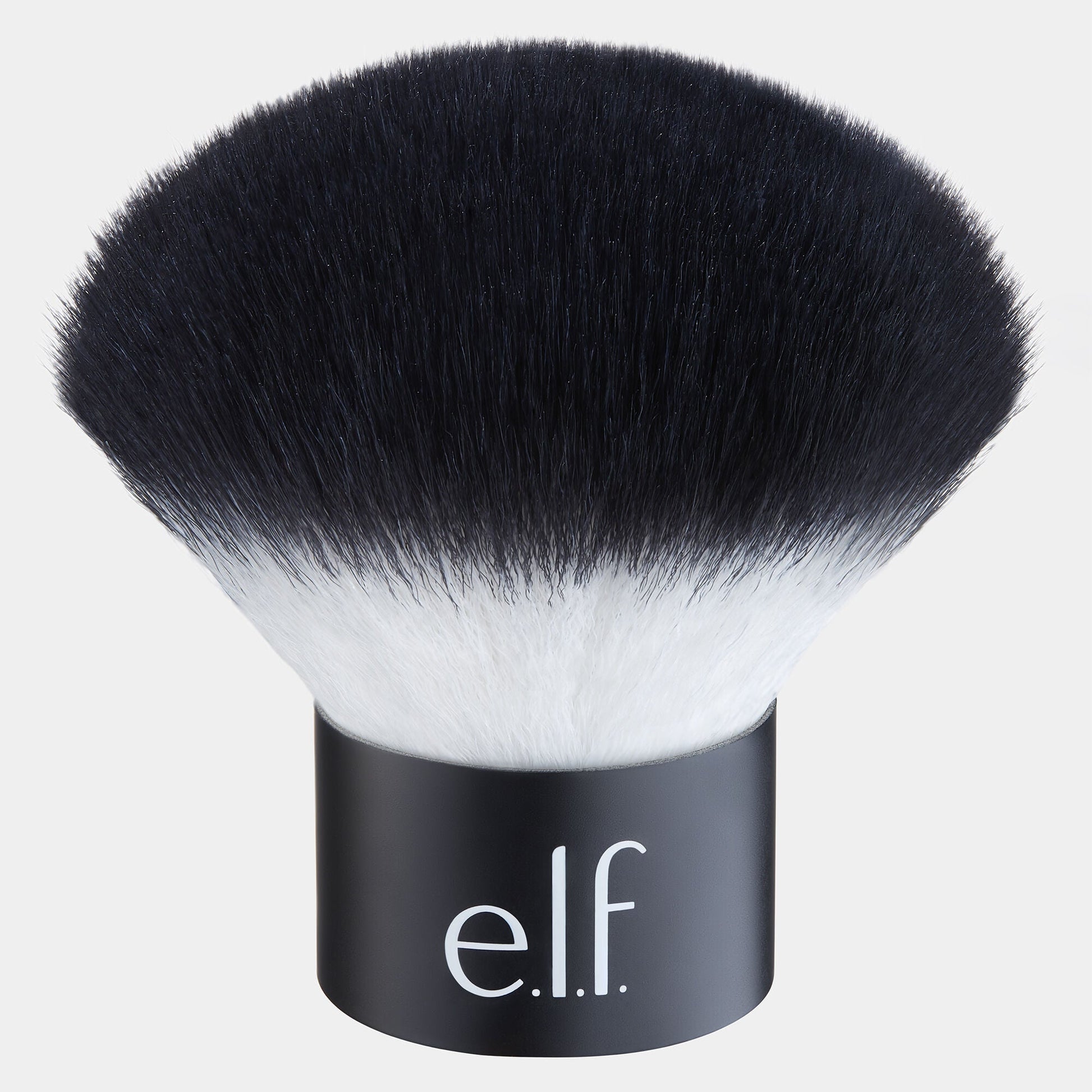 kabuki-makeup-brush-w0 85011_StudioKabukiBrush_Macro_2_V2.jpg