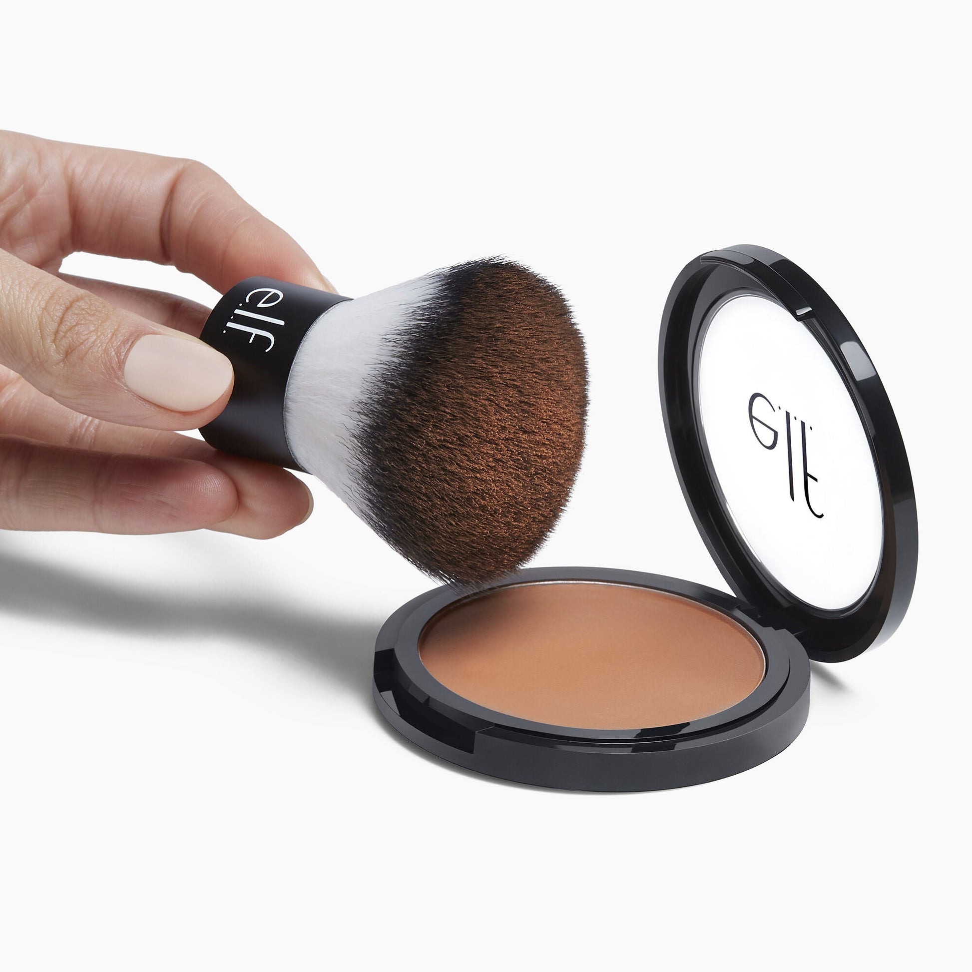 kabuki-makeup-brush-w0 85011_StudioKabuki_Brush_076_V2.jpg