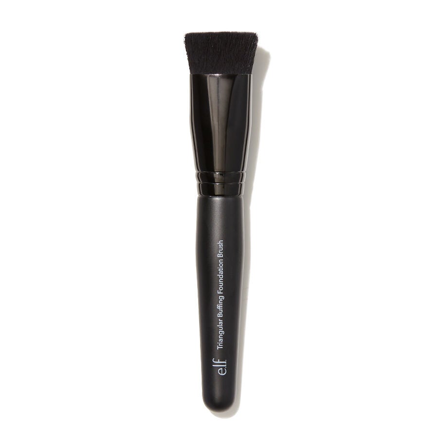 triangular-buffing-foundation-brush-n1 85106_a_TriangularBuffingFoundationBrushwebA.jpg