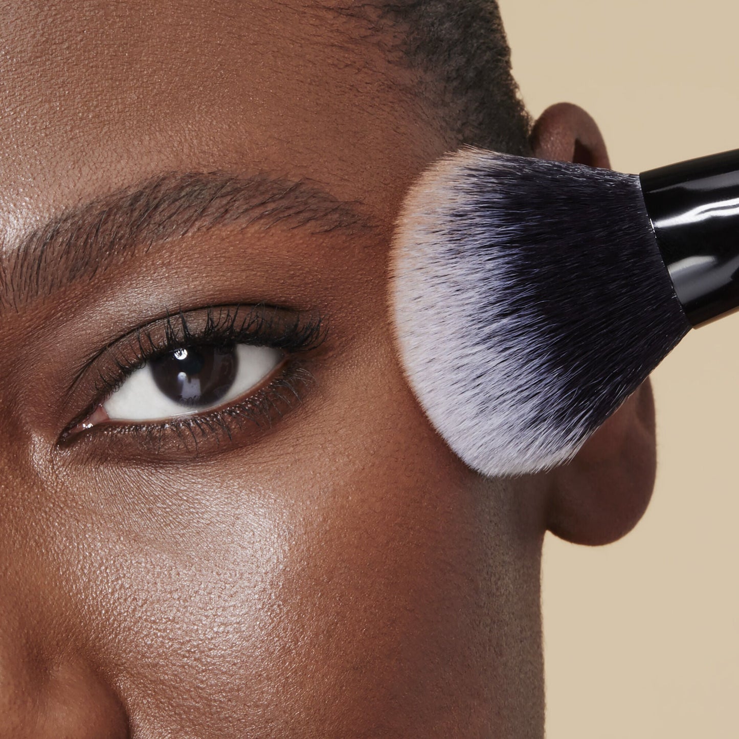 cream-and-powder-face-brush-y9 85352_CREAM_POWDER_FACE_BRUSH_DJ_0197.jpg