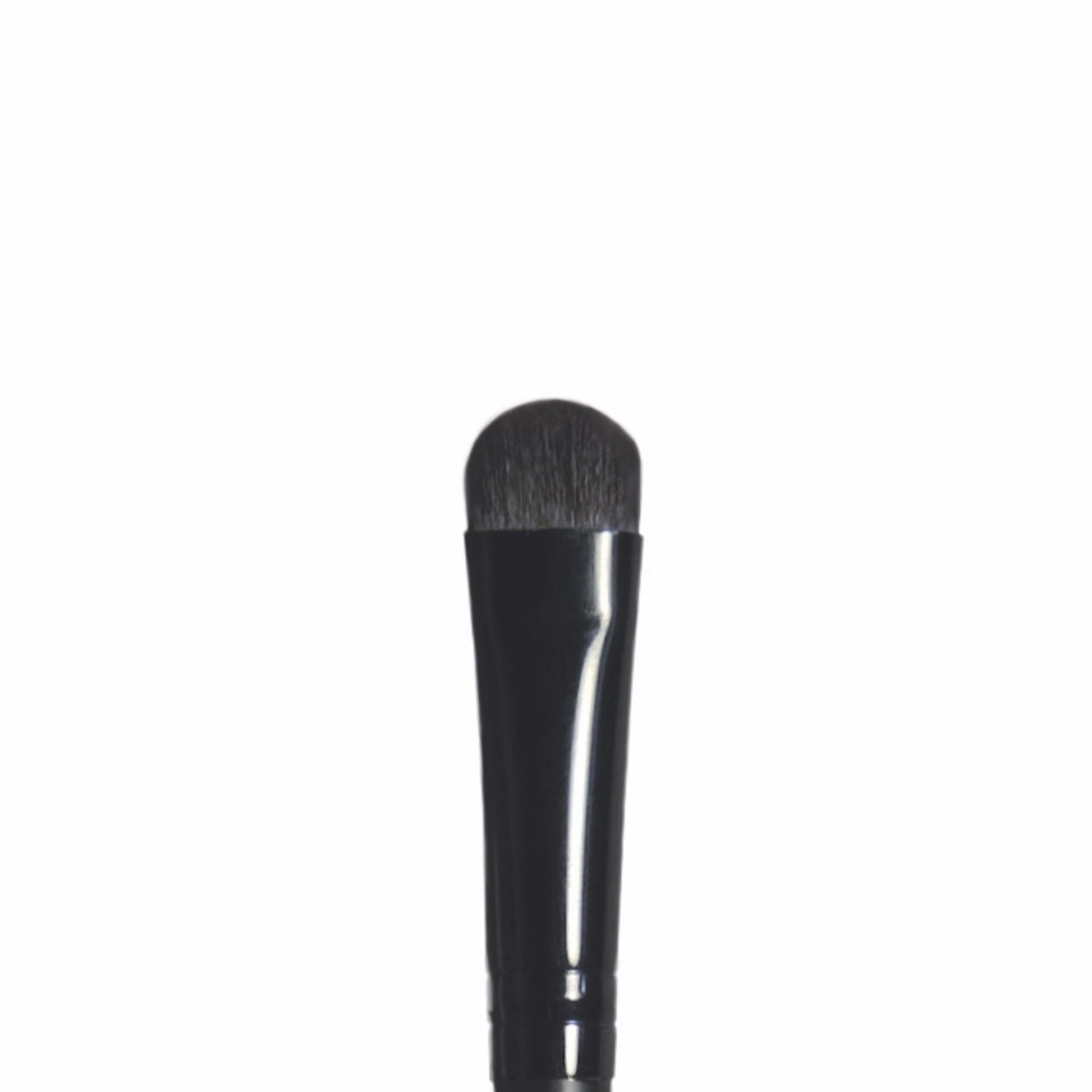 eyeshadow-c-brush-o2 BREYE_84008_Macro_C.jpg