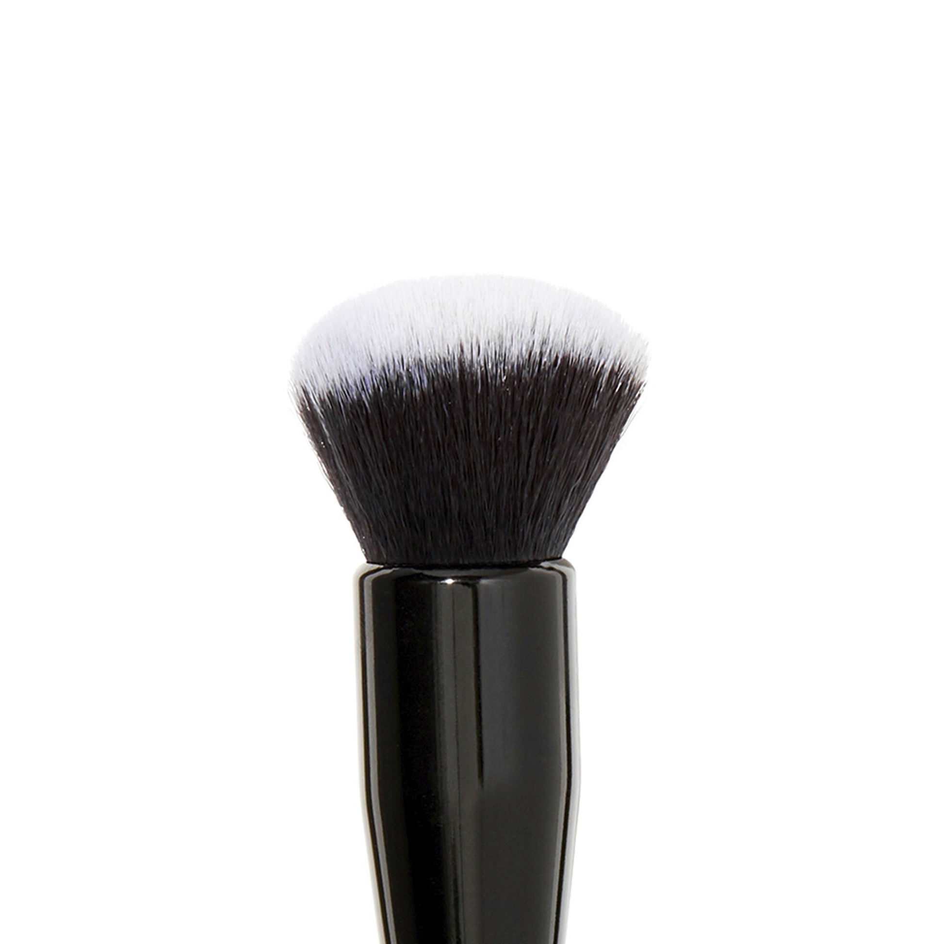 ultimate-blending-brush-l8 BRFAC_84034_Macro_C.jpg